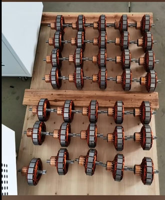 จีน 15KHz เครื่องปรับความถี่ความถี่สูง เครื่องปั่นจุด ผู้ผลิต