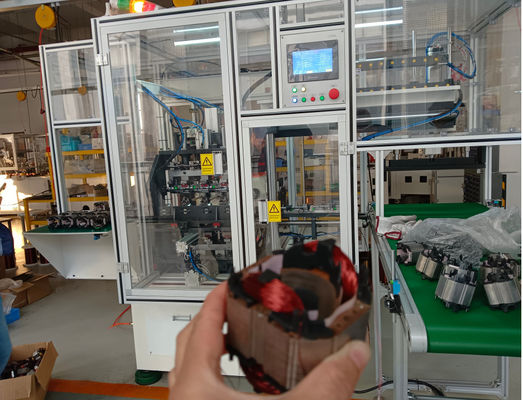 เครื่องเจาะมอเตอร์ Stator สนาม Coil เครื่องลวดแบบอัตโนมัติเต็ม ผู้ผลิต