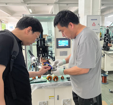 เครื่องสับป้อนอากาศที่สับป้อนอัตราต่อเนื่องที่แปรง ผู้ผลิต